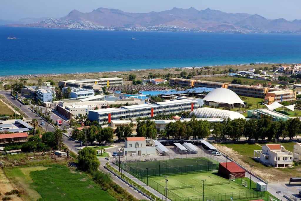 Blue Lagoon Resort Kos Bagian luar foto